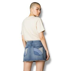 7 for all mankind 7FAM Denim Patchwork Pocket Mini Skirt sz 27